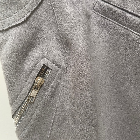 Grey Suede Like Vest - Picture 3 of 13